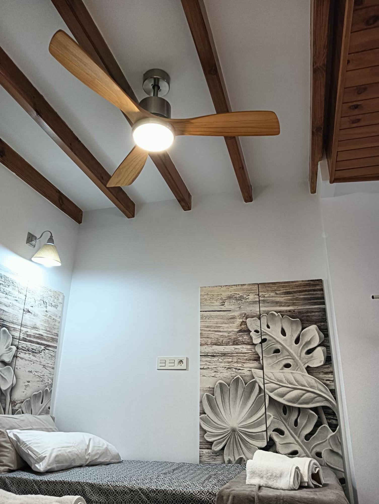 Apartament La Casa De La Plaza Güéjar Sierra Zewnętrze zdjęcie