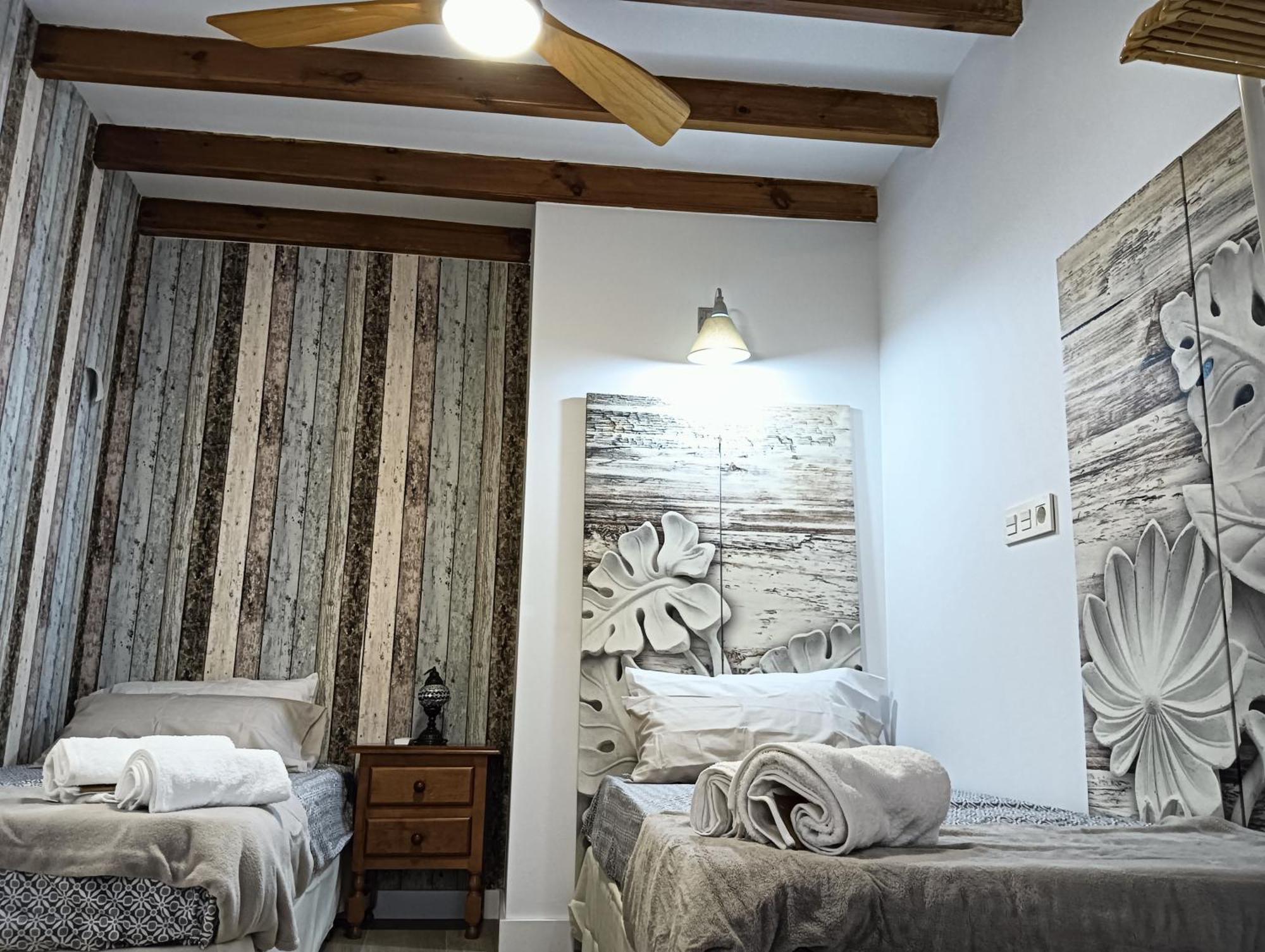 Apartament La Casa De La Plaza Güéjar Sierra Zewnętrze zdjęcie